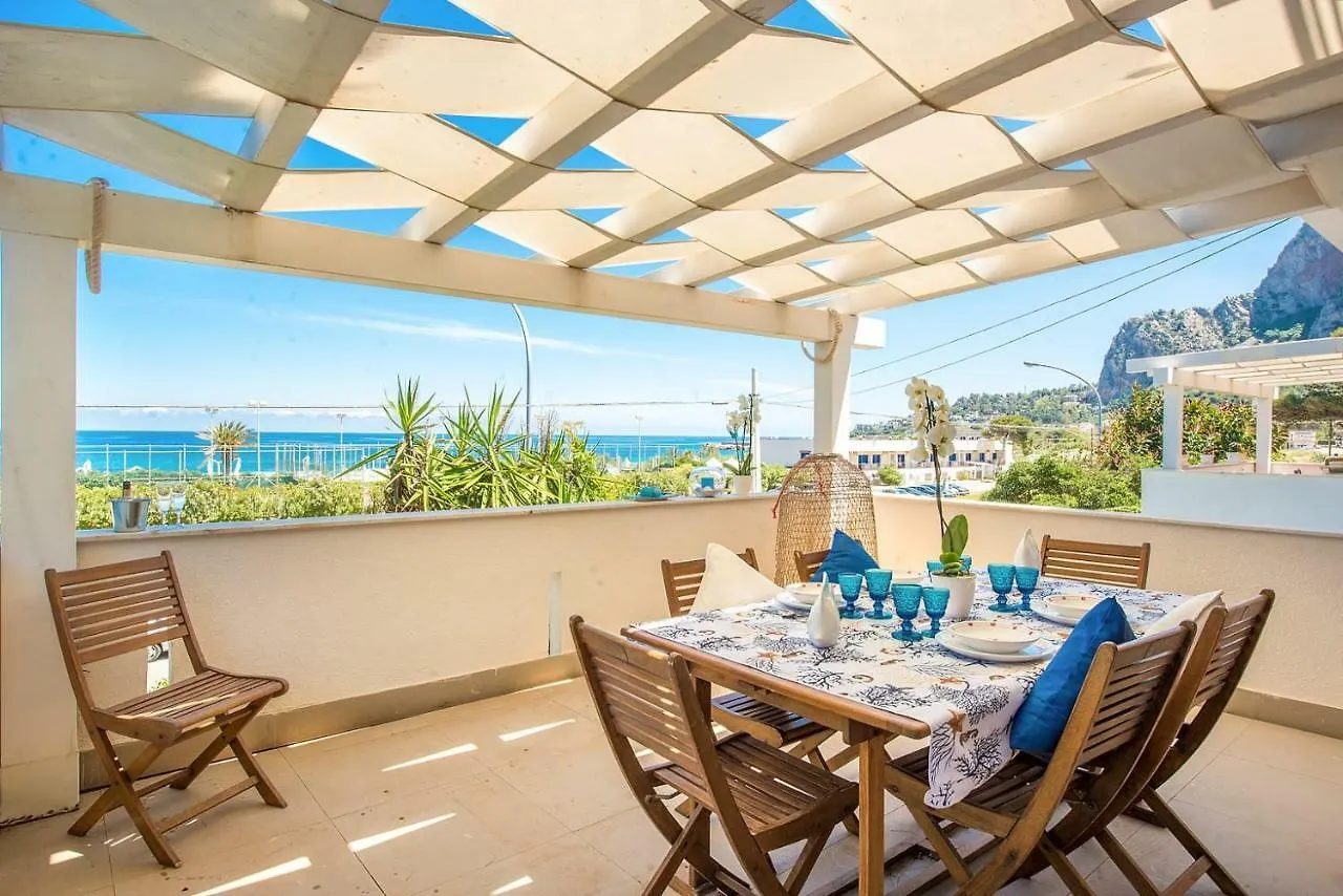 Holiday home Villa Mondello Addaura Palermo