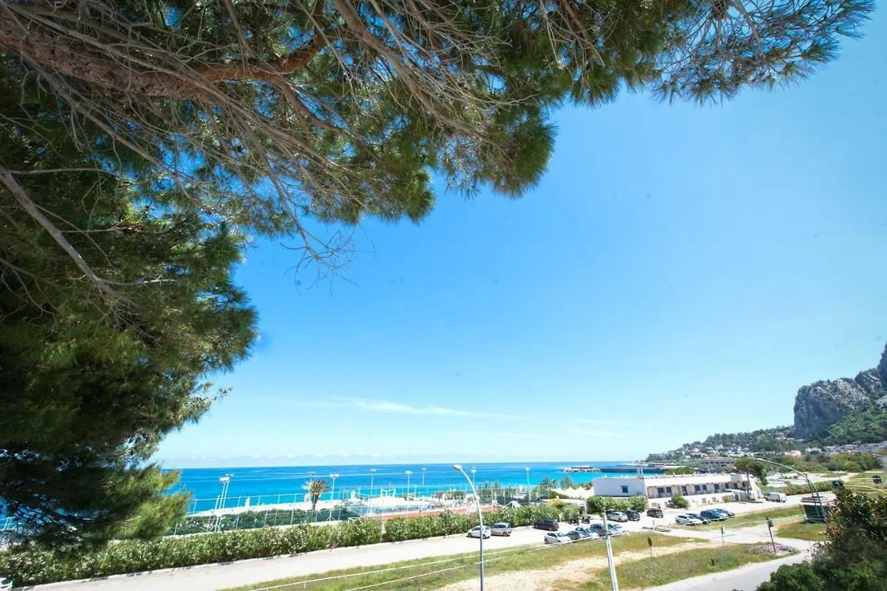 Villa Mondello Addaura Palermo